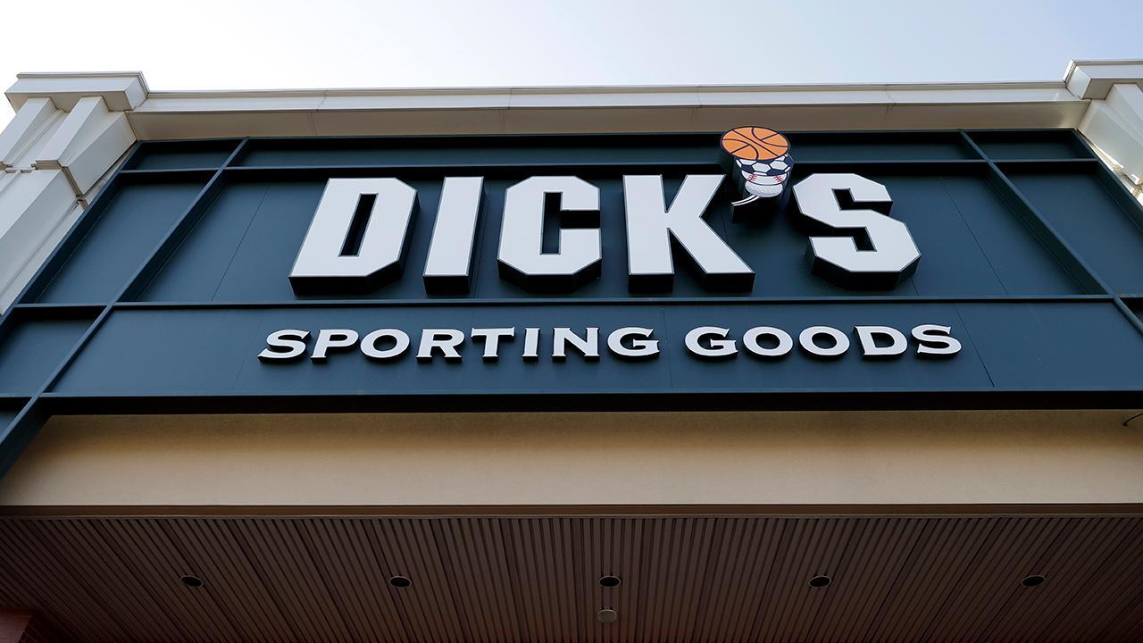 Dick’s Sporting Goods has a marketing battle ahead of them, marketing exec says