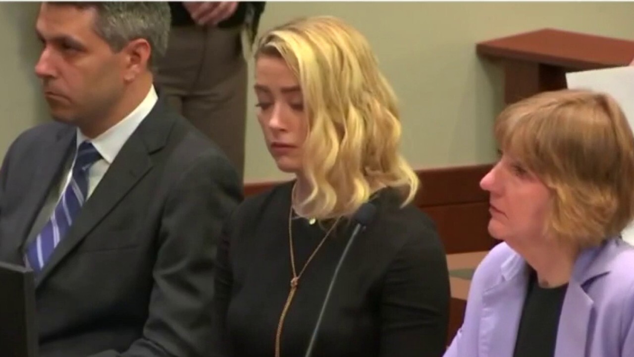 There was a distance between Amber Heard and her lawyers: criminal defense attorney