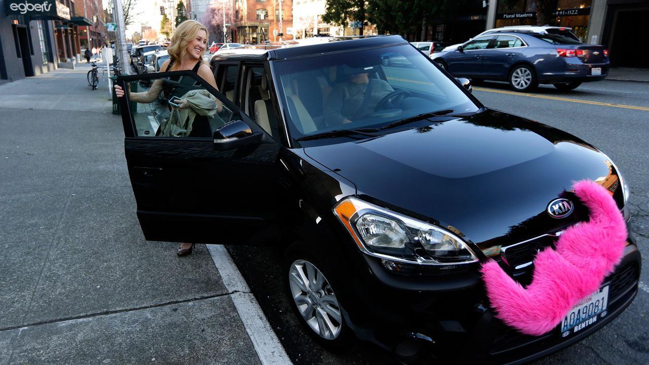Lyft to be first ride-hailing service to go public 