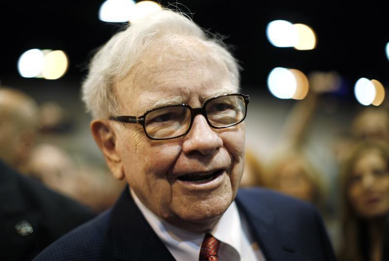 Buffett: World, U.S. will do better with free trade