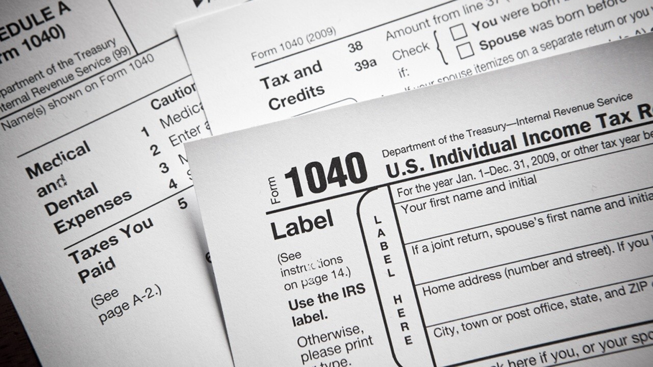 Tax tips for the complicated 2020 filing season