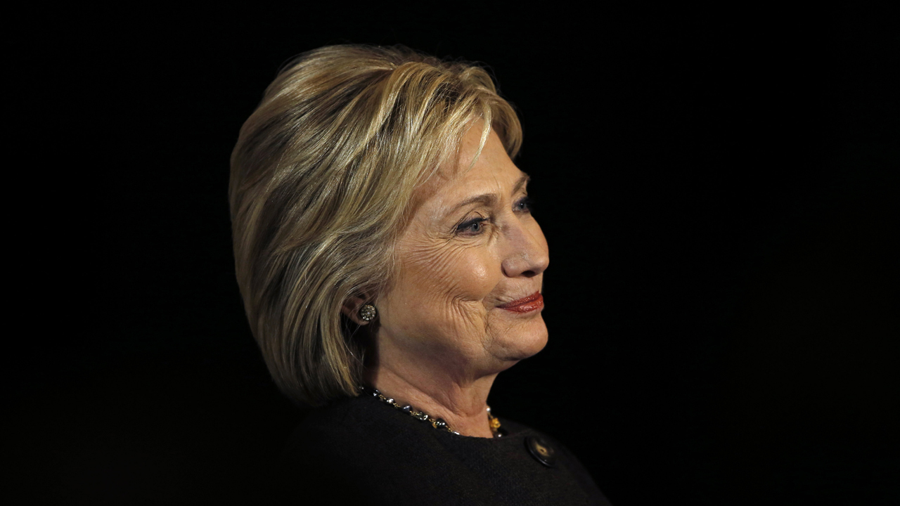 Is Hillary Clinton too close to Wall Street?