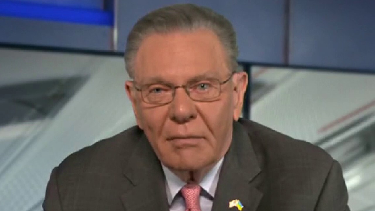 China will make a 'fatal mistake' if they provide lethal aid to Russia: Gen. Jack Keane