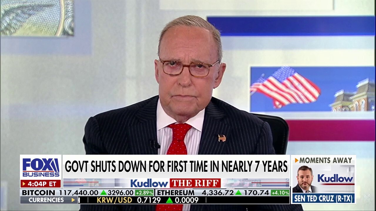 The unelected federal bureaucracy shouldn't run government: Larry Kudlow