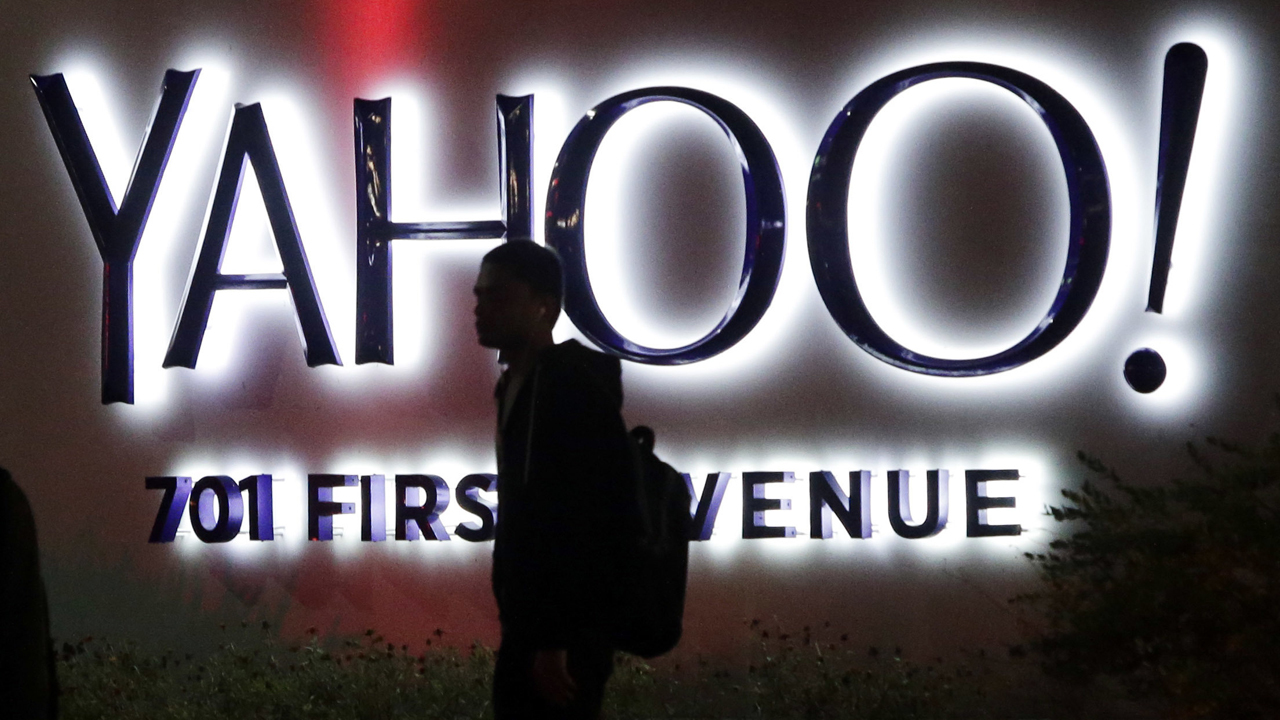Verizon to buy Yahoo for $4.8B