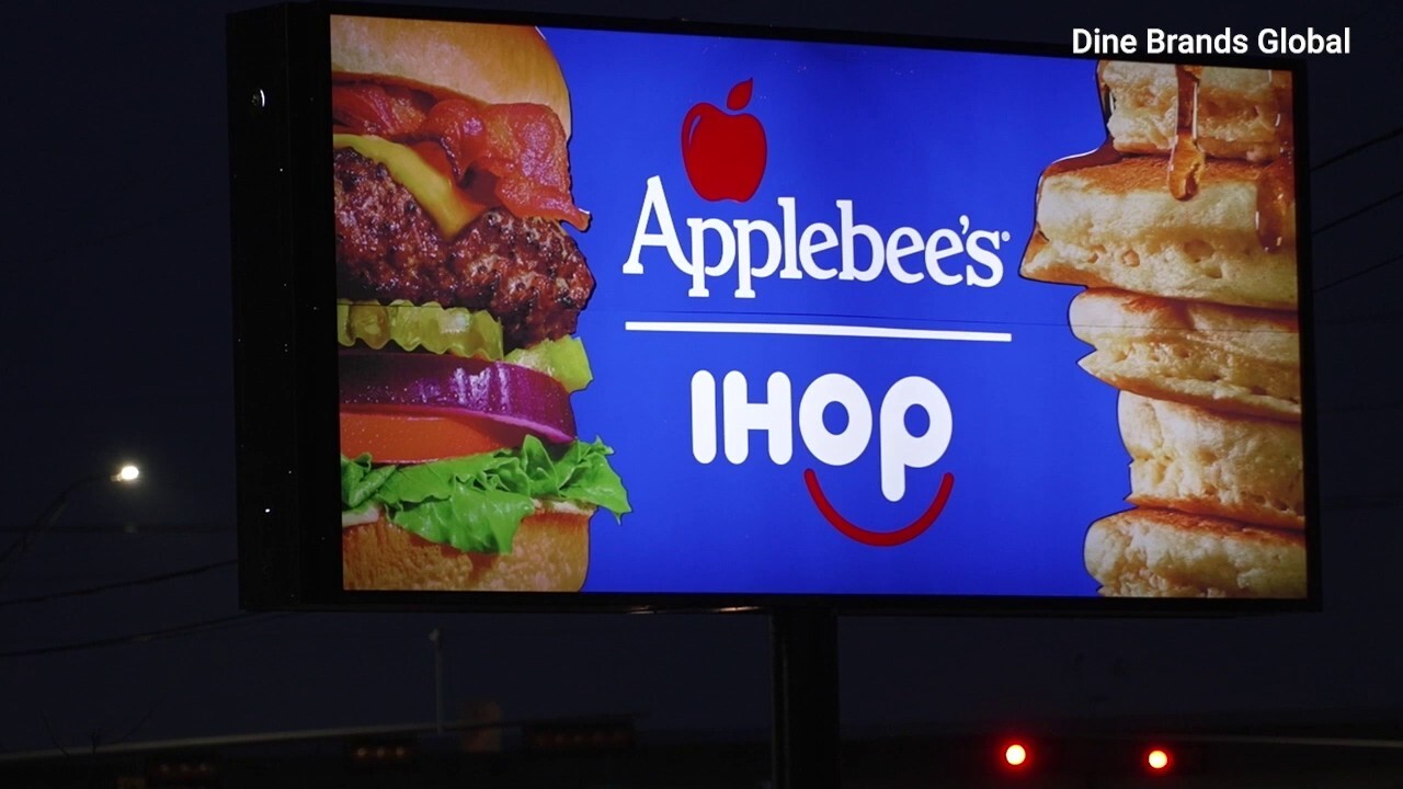 Dine Brands CEO John Peyton on the Applebee's-IHOP combo restaurants.