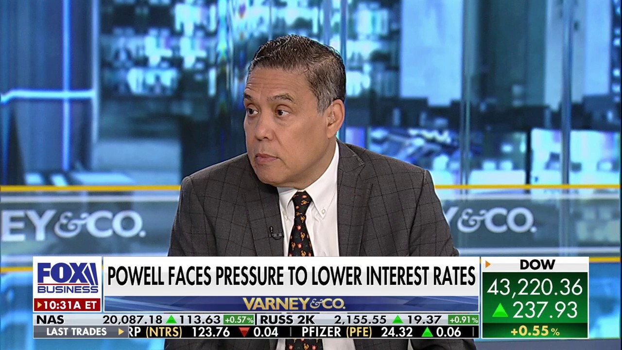 Former JPMorgan Chase chief economist Anthony Chan provides analysis of interest rates as Jerome Powell faces pressure to make a cut.
