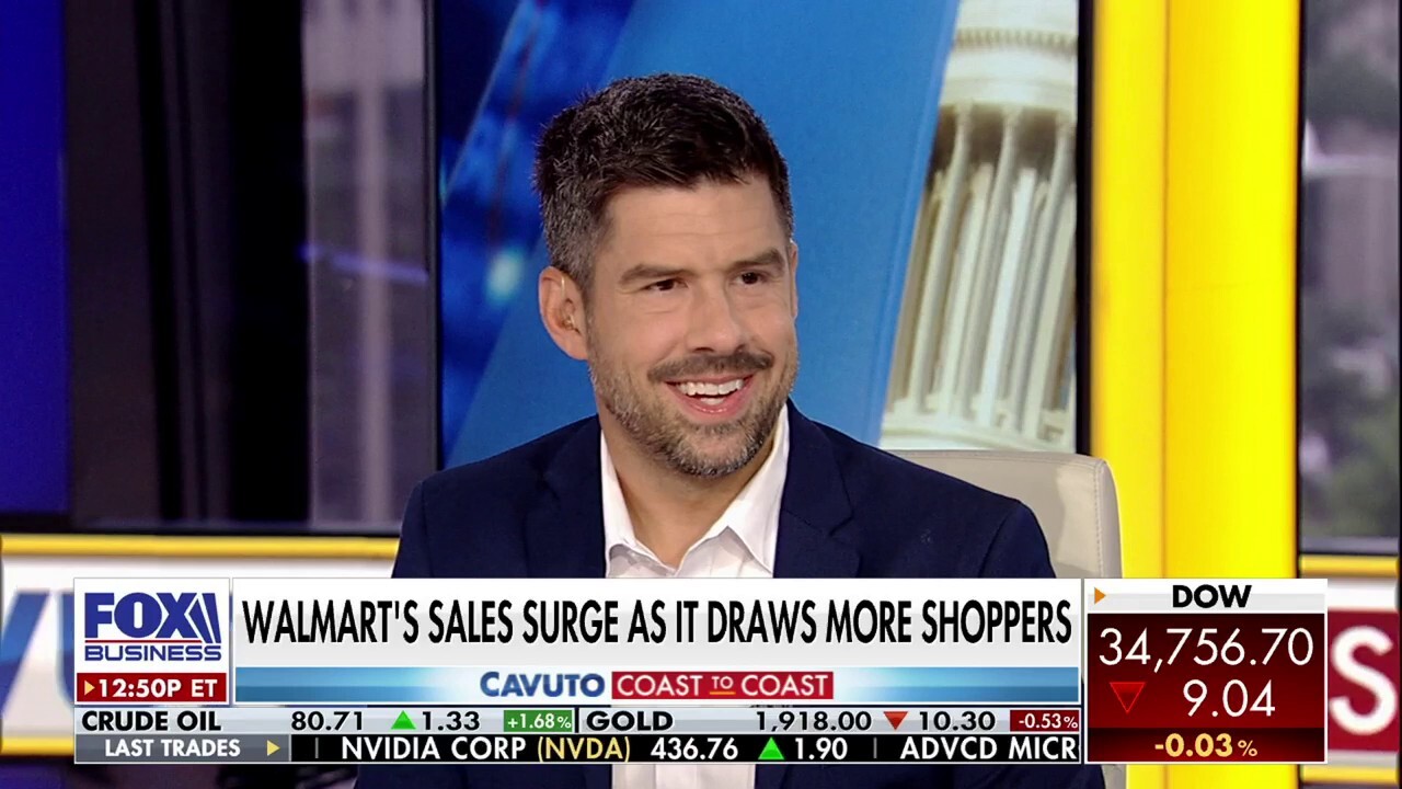 Tech Business journalist Jason Del Rey joins ‘Cavuto: Coast to Coast’ to discuss Walmart and Amazon’s long-term rivalry as Walmart sales continue to surge.