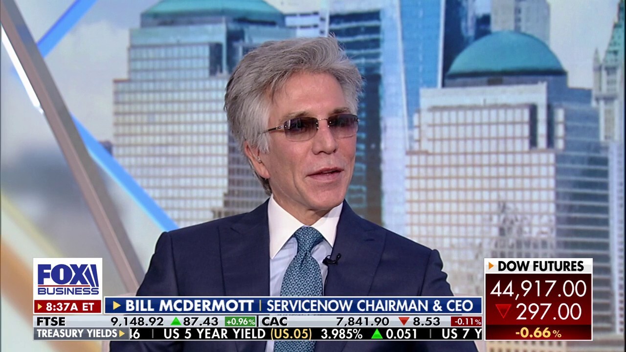 Bill McDermott encourages US to ‘win,’ ‘lead’ in AI: ‘There’s no other choice’