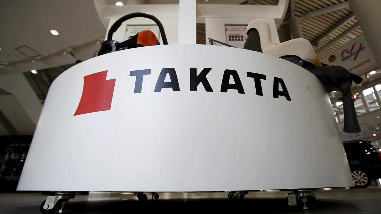 U.S. regulators widen Takata airbag probe