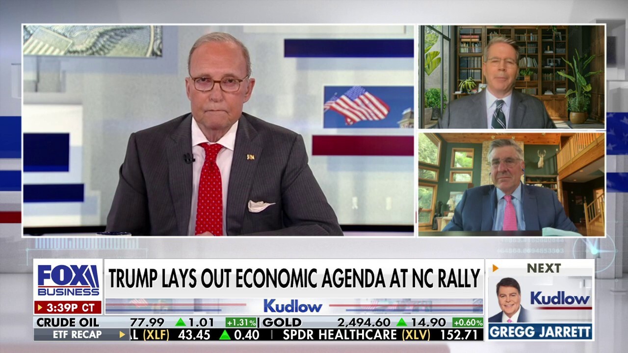 'Kudlow' panelists Steve Moore and Scott Bessent compare the economic policies of former President Trump and Vice President Kamala Harris.