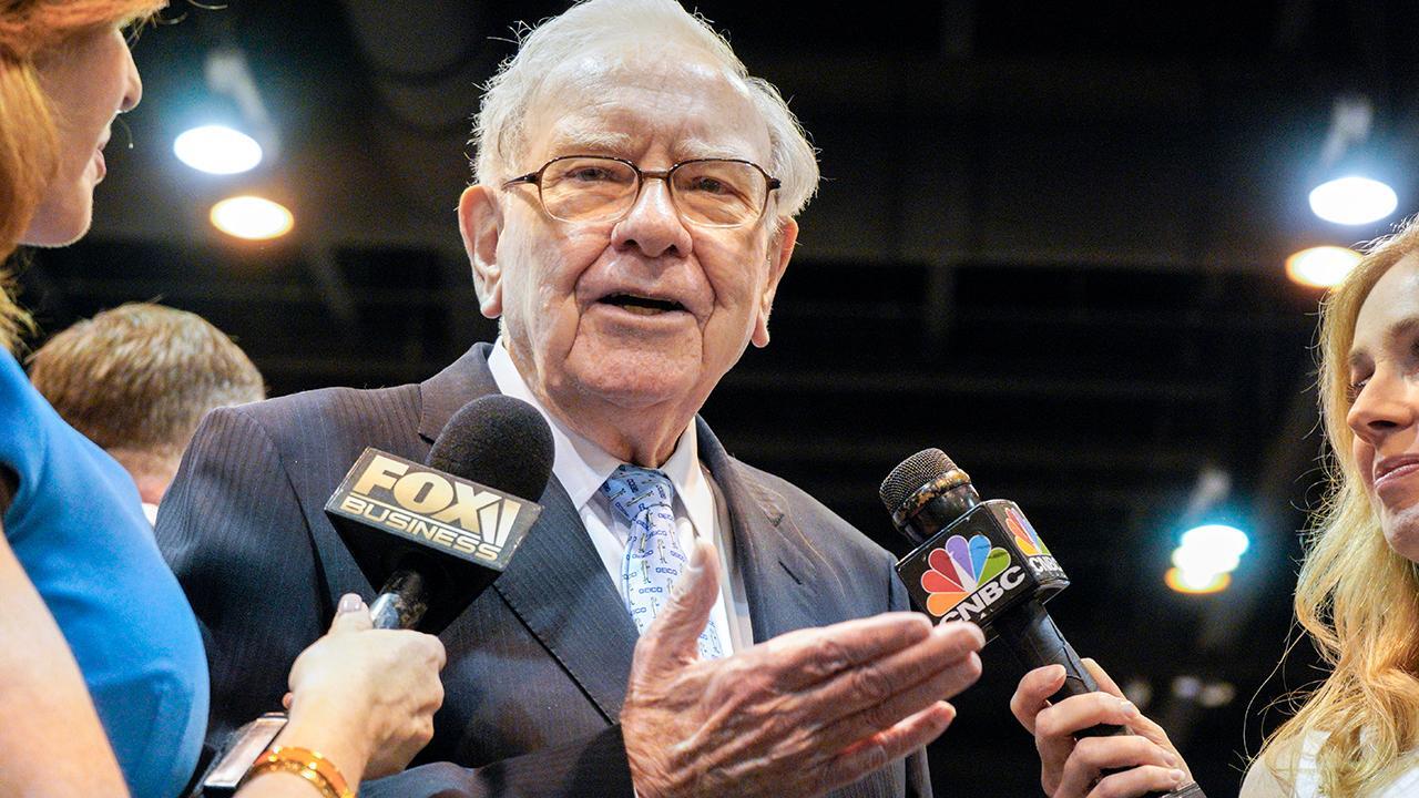 Warren Buffett: I have great respect for Wells Fargo CEO Tim Sloan