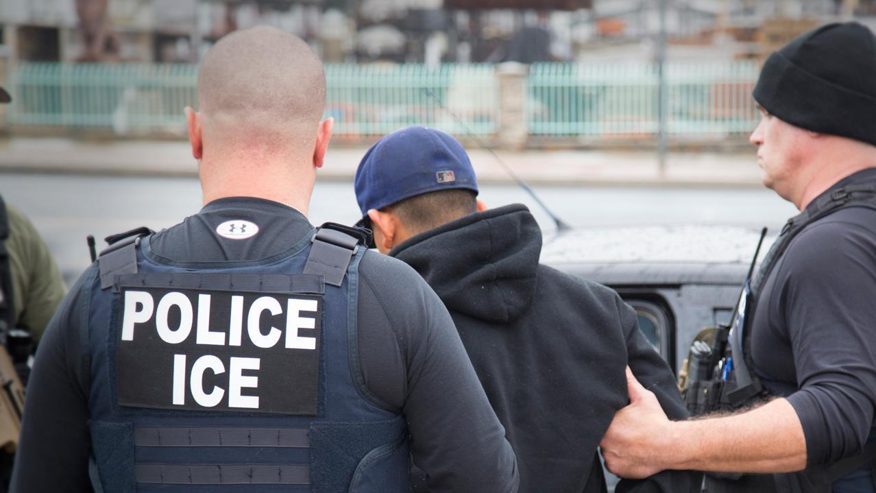 ICE executes raid arresting 280 workers at Texas business