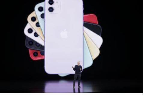 Tech expert reviews the Apple iPhone 11 