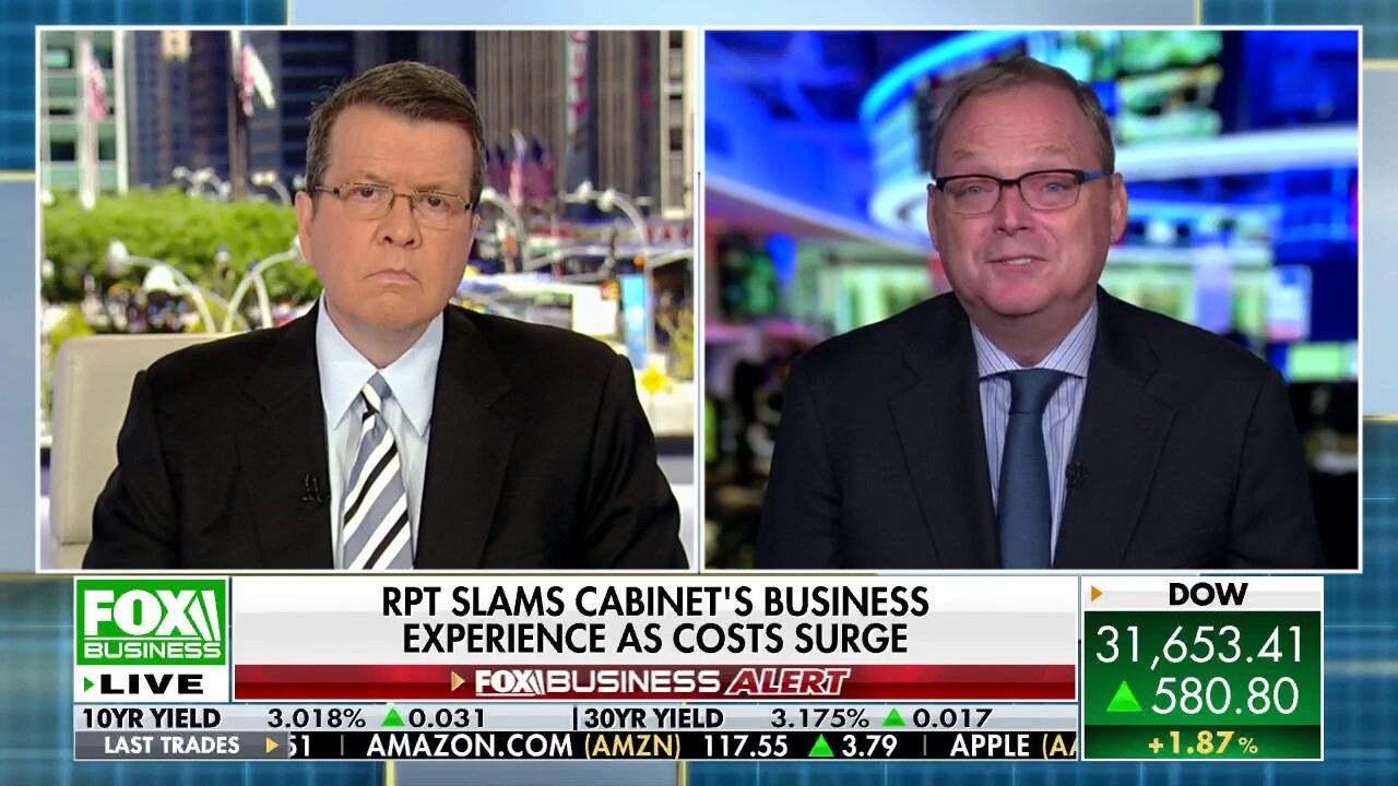 Former senior adviser to President Trump Kevin Hassett urges tighter regulations and reinstation of cost-benefit analysis in the White House as President Biden receives more pressure to combat rising inflation.