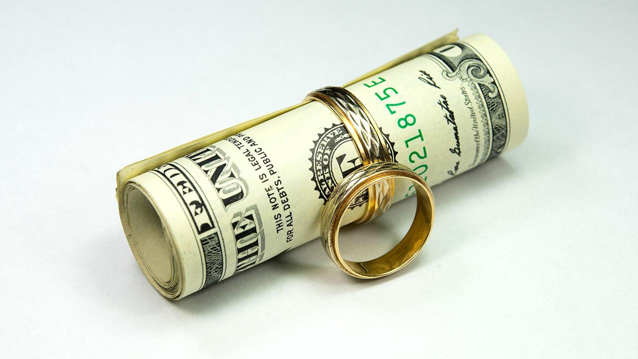 44% of Americans admit to financial infidelity against their spouses