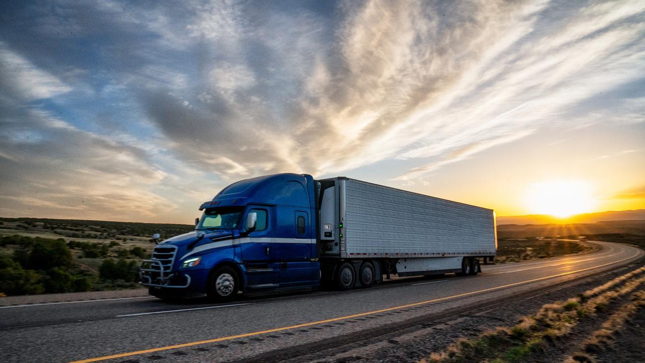 Truckers facing roadblocks during coronavirus crisis: American Trucking Association CEO 