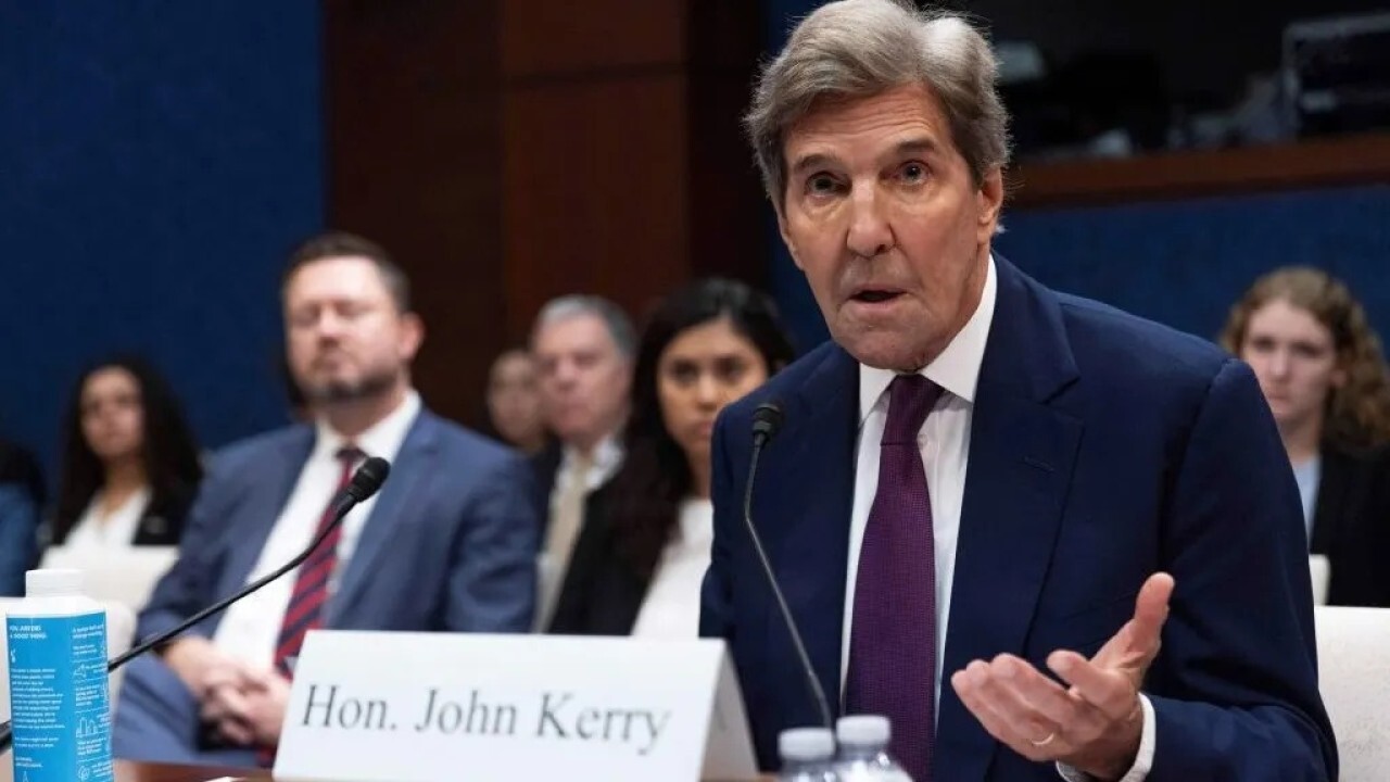 Climate czar John Kerry's private jet claim 'doesn't seem credible': Sen. Pete Ricketts