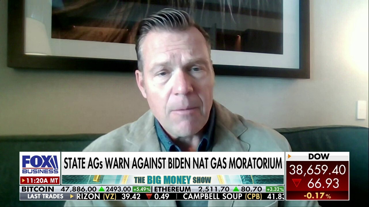 Biden admin is 'shooting the country in the foot' over LNG export moratorium: Kris Kobach