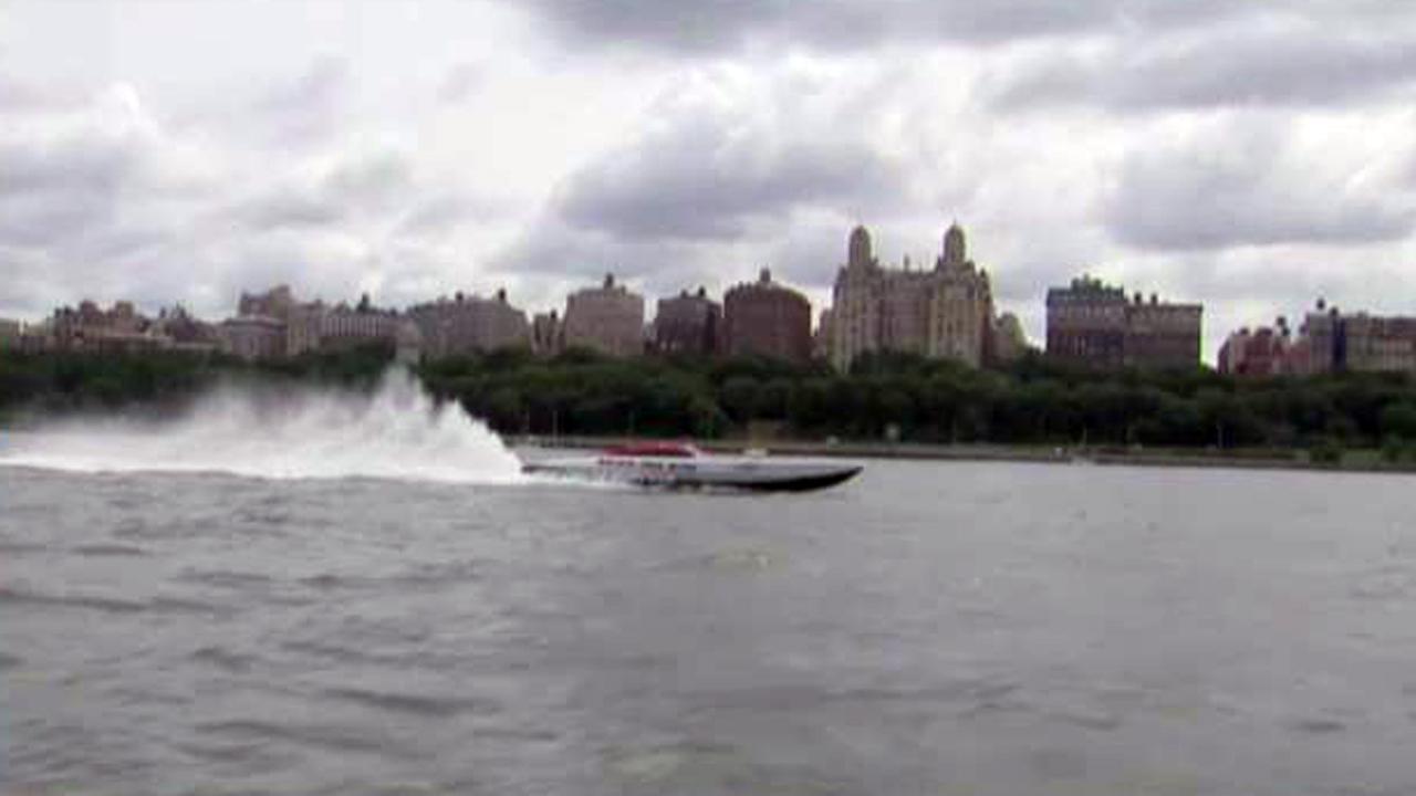 Power boat reaches 180 mph on NYC’s Hudson River