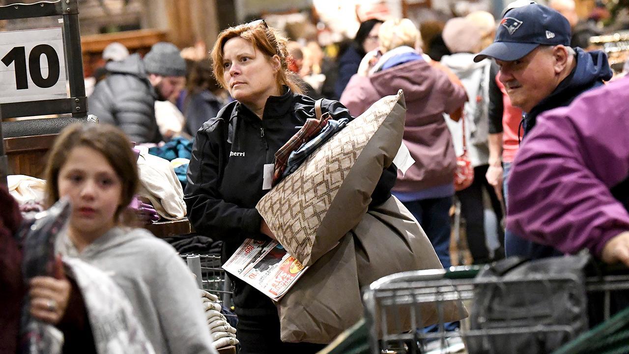 2019 will be first holiday shopping season to reach over $1 trillion in sales: Expert 