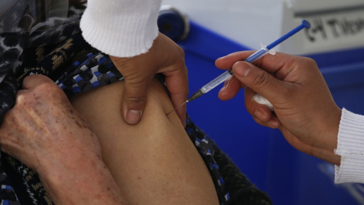 Most of the US will have the opportunity to be vaccinated by Labor Day: Doctor