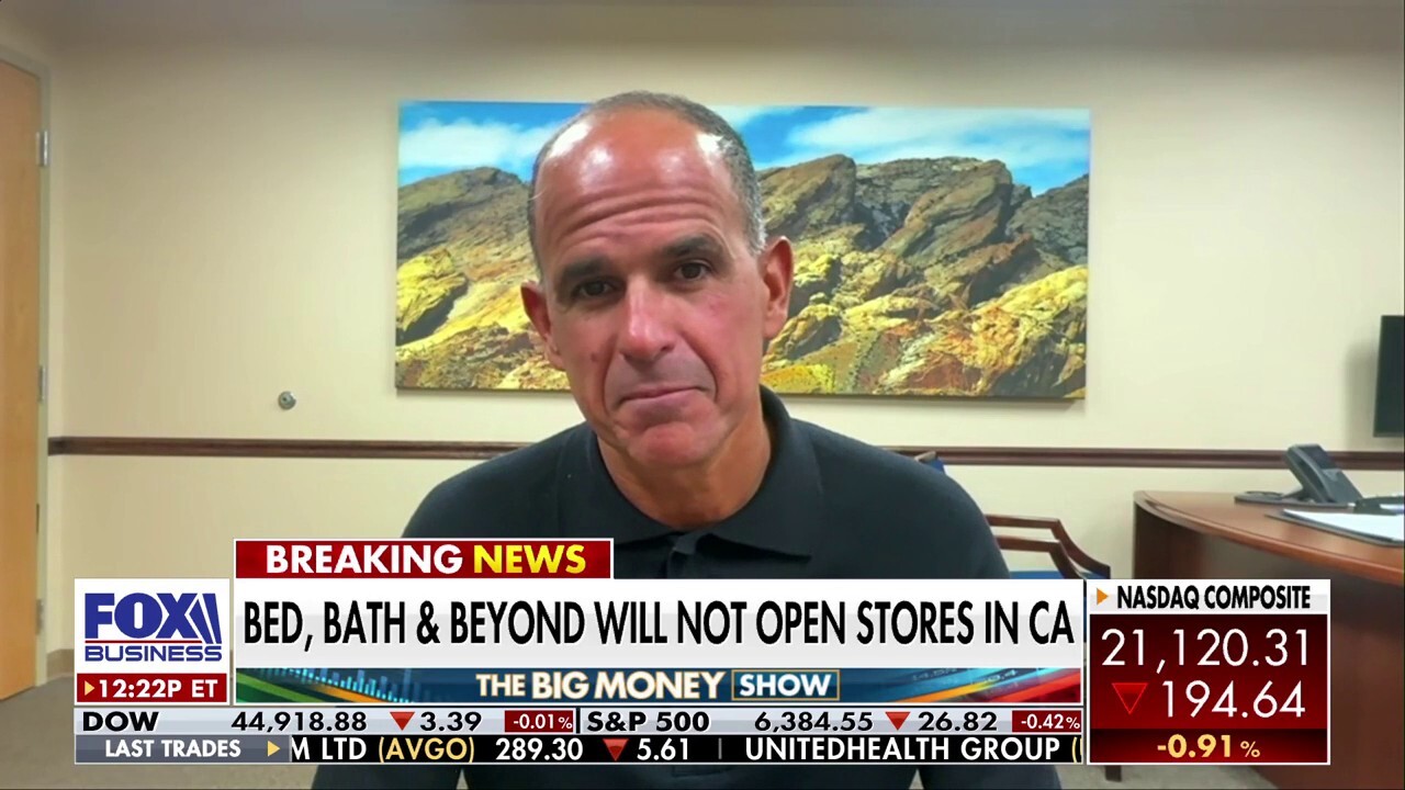 Executive Chairman Marcus Lemonis tells ‘The Big Money Show’ that Bed Bath & Beyond will relaunch 300 stores nationwide — excluding California — while blasting high costs, strict regulations, and weak crime enforcement.