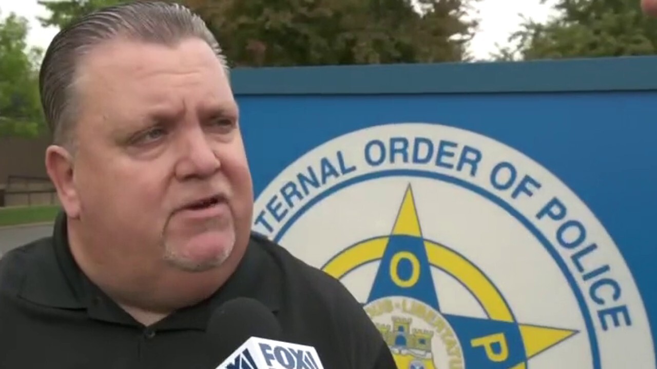 Officer shortage amid rise in crime 'recipe for disaster': Philadelphia police union president 