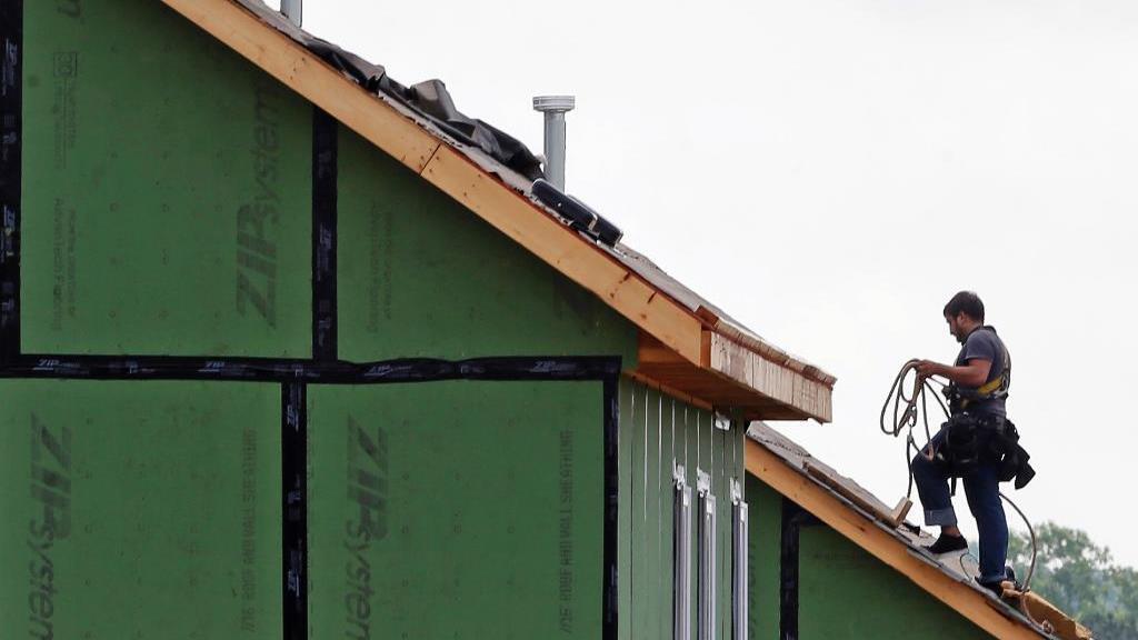 Builder confidence hits yearly high