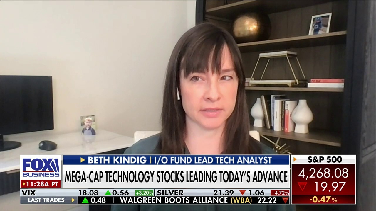 Tech fund’s Beth Kindig: Hard-landing recession is coming