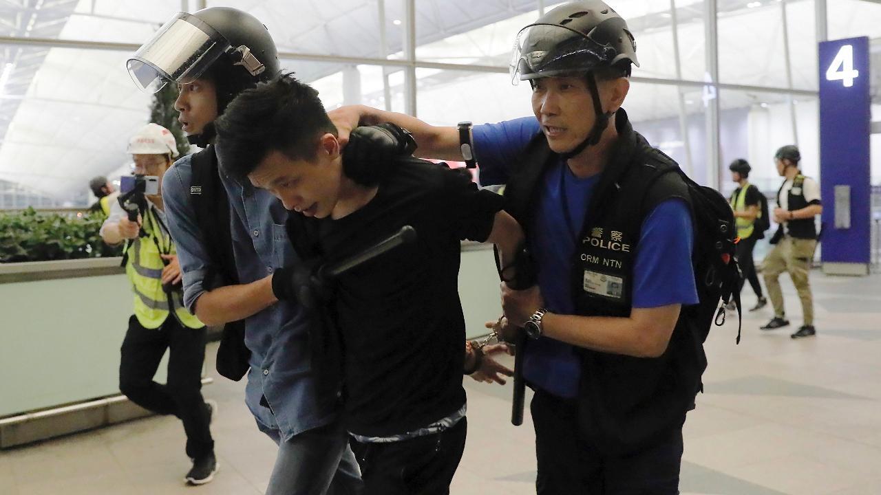 Are the Hong Kong protests helping or hurting U.S.-China trade talks?