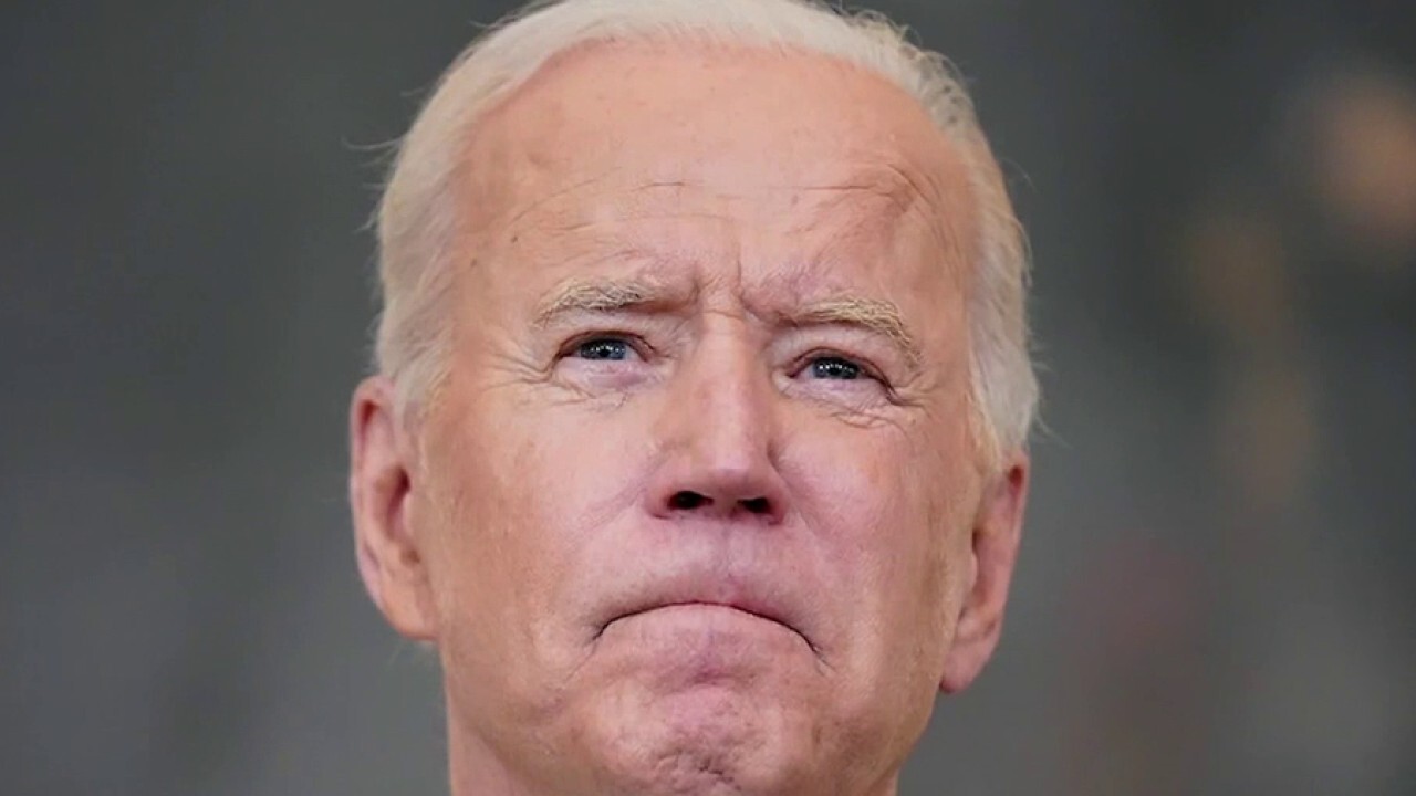 Former CBO director explains how Biden's 'record' regulatory costs is causing inflation