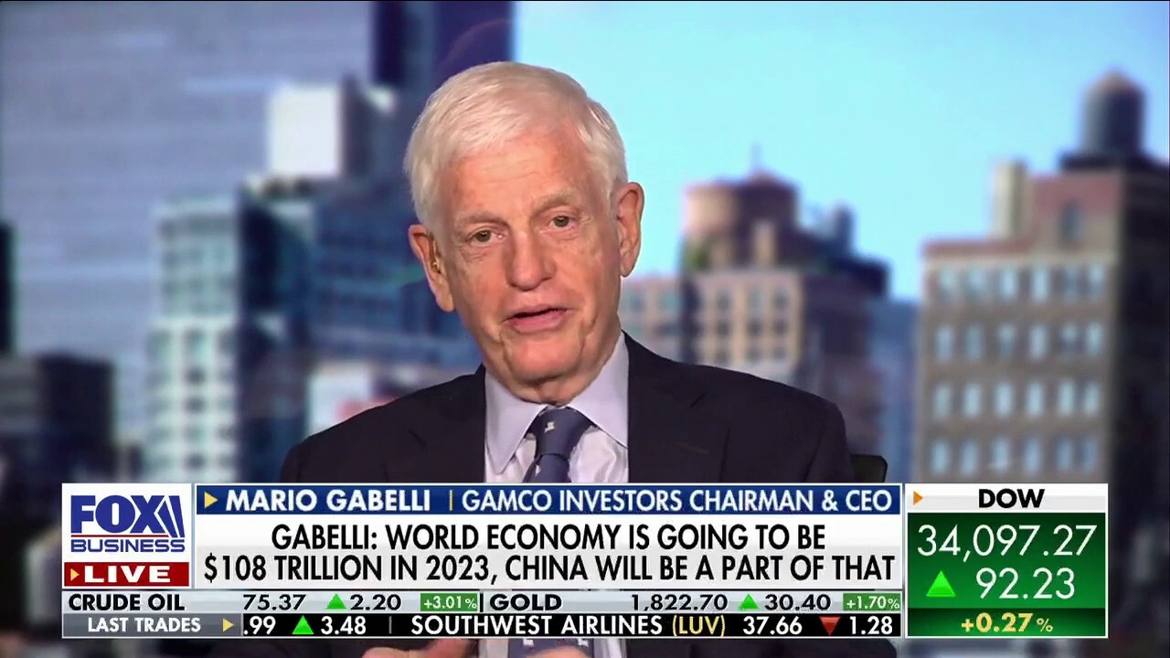 Gamco Investors chairman and CEO Mario Gabelli explains how China's economy could suffer from unwinding its zero-COVID policies on 'The Claman Countdown.'