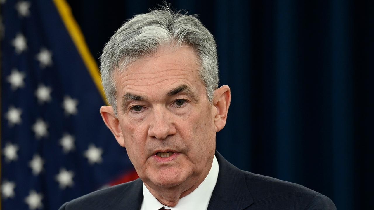 Fed’s Jerome Powell says the unemployment rate is projected to fall in 2019
