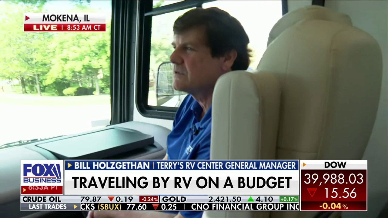 FOX Business' Jeff Flock test drives a state-of-the-art RV and reports on the industry's travel demand surge.