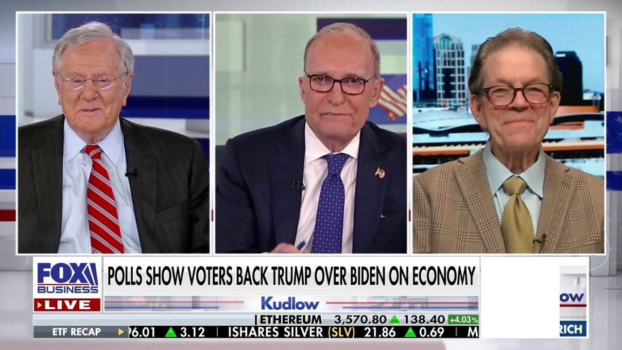  'Kudlow' panelists Art Laffer and Steve Moore react to voters ditching 'Bidenomics' ahead of the 2024 presidential election.