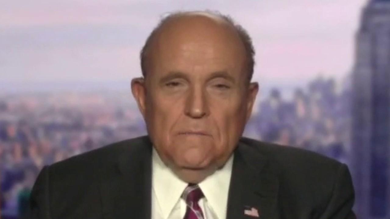 Giuliani rips de Blasio over NYC crime surge: Wiping out drug dealers will bring down shootings