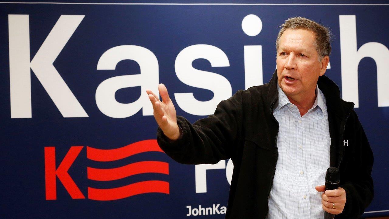 Why isn't Kasich getting a boost from his economic experience?