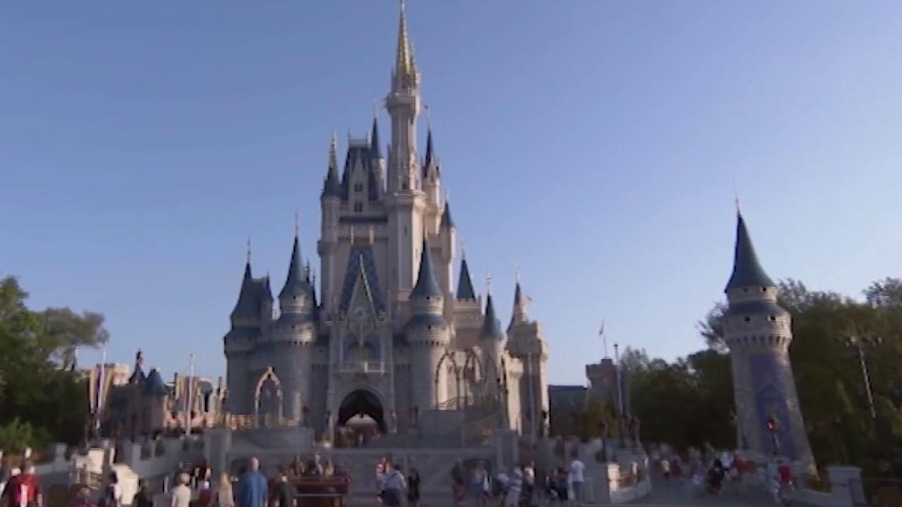 Disney in negotiations with unions to represent 43,000 employees at Walt Disney World