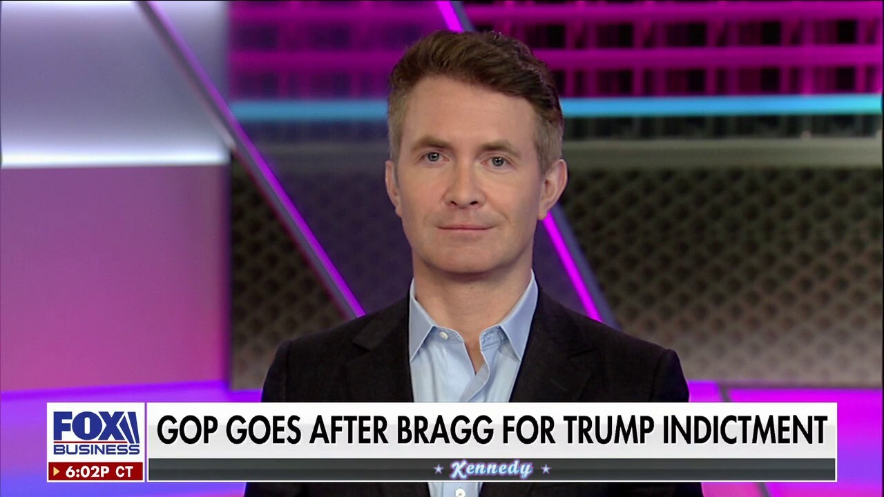 Democrats are proving they will try anything to get rid of Trump: Douglas Murray