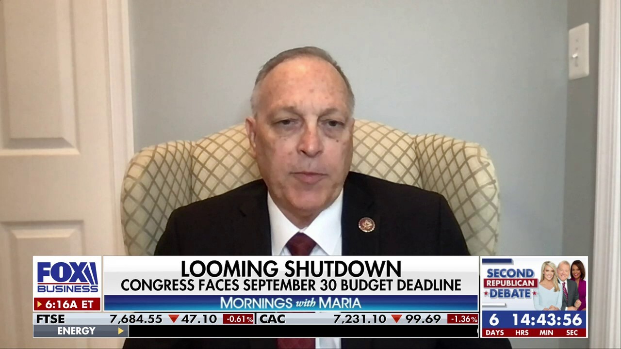 Rep. Andy Biggs weighs in on spending talks amid looming government shutdown