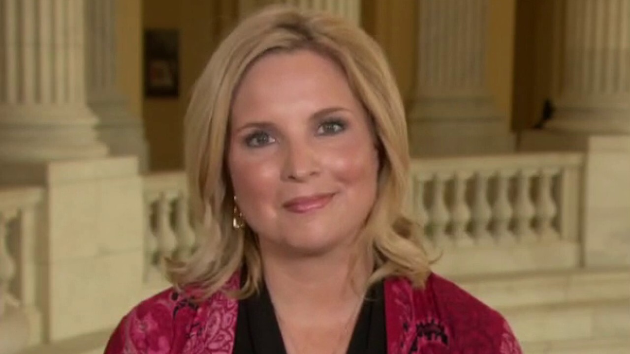 Rep. Ashley Hinson calls Biden 'tone deaf' on border