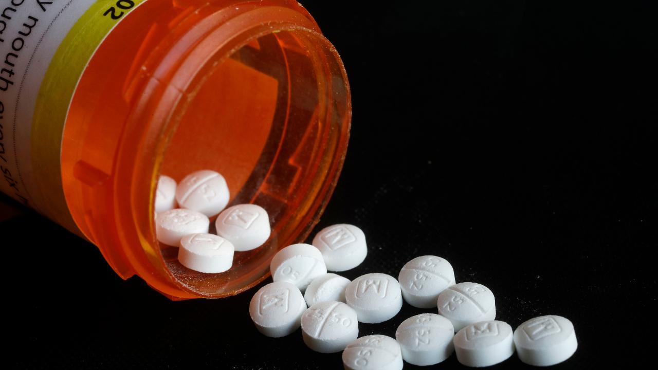 Doctors contributed to opioid crisis: Dr. Marc Siegel 