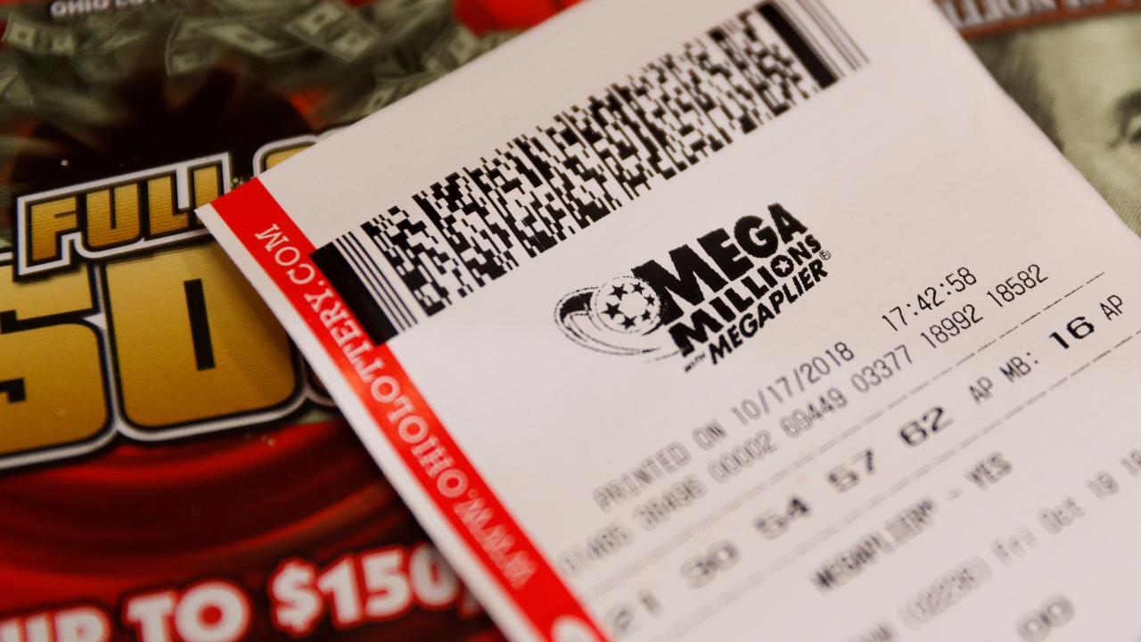 Mega Millions jackpot nears $1B