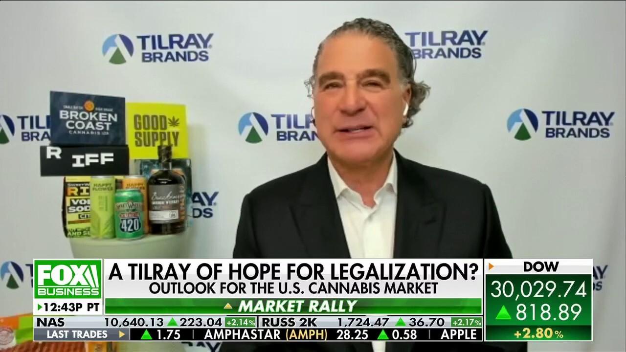Tilray CEO Irwin Simon discusses support for Biden's cannabis reform and provides his outlook for the U.S. marijuana market on 'The Claman Countdown.'