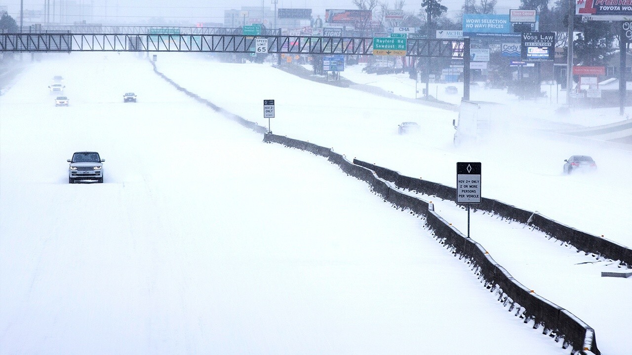 Former Energy Secretary Dan Brouillette weighs in on the power outages in Texas caused by deadly winter storm. 