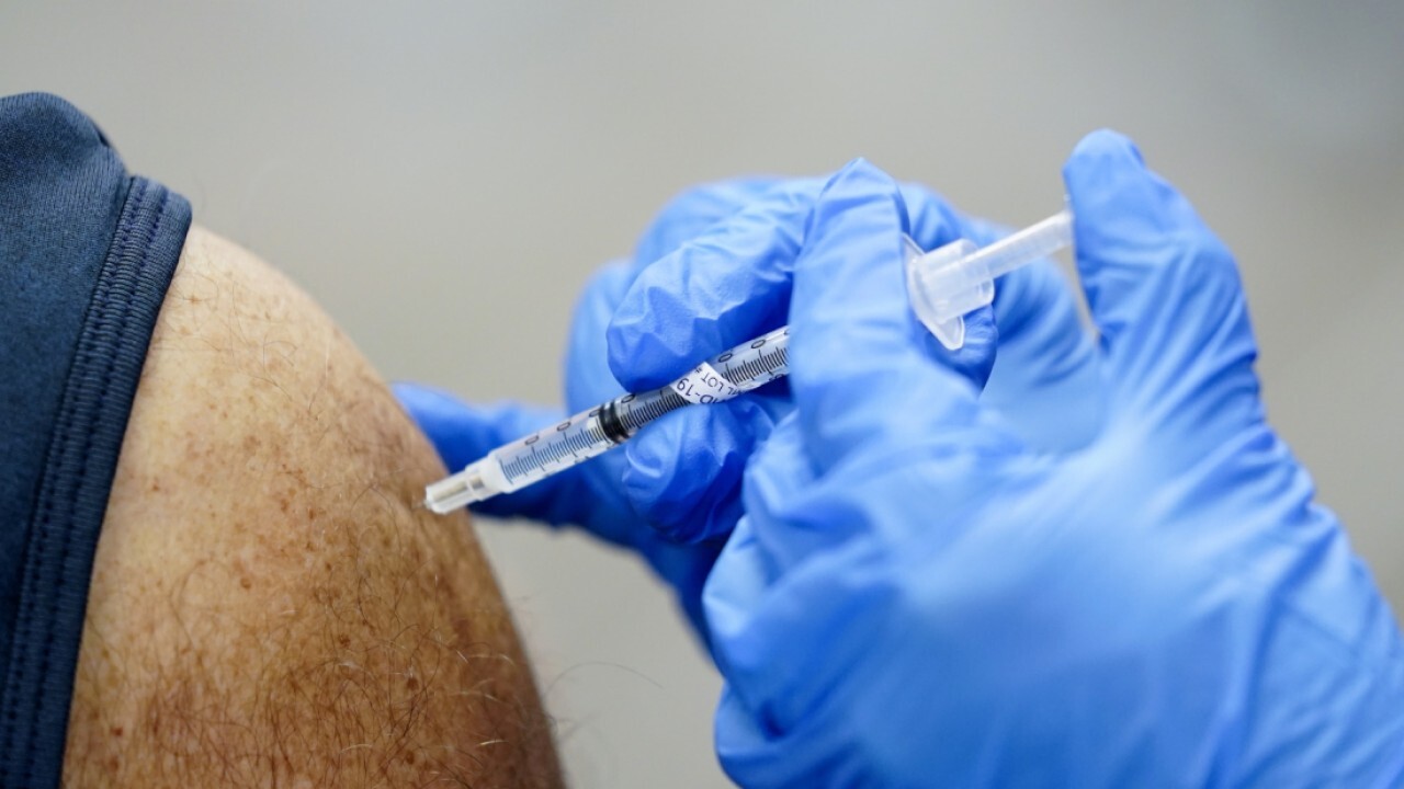 Vaccination rollout process has many 'kinks': Doctor