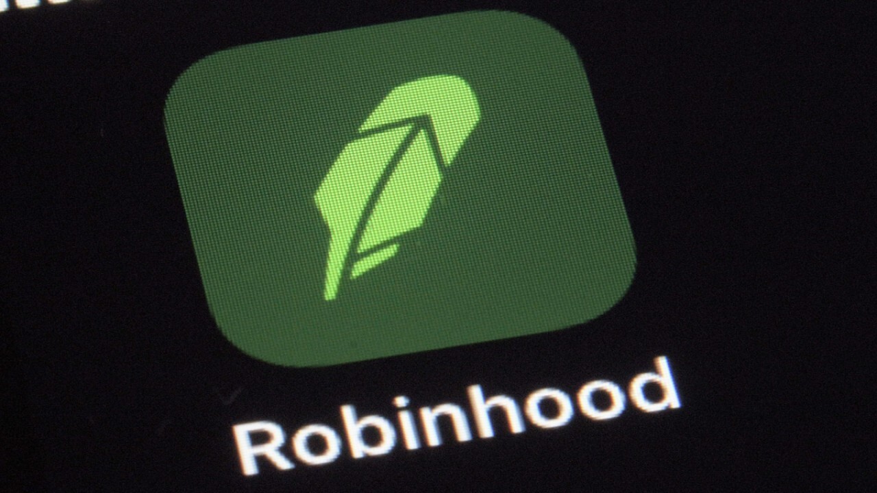 Robinhood CEO will have to explain how restricting trade will be prevented in the future: Rep. David Kustoff