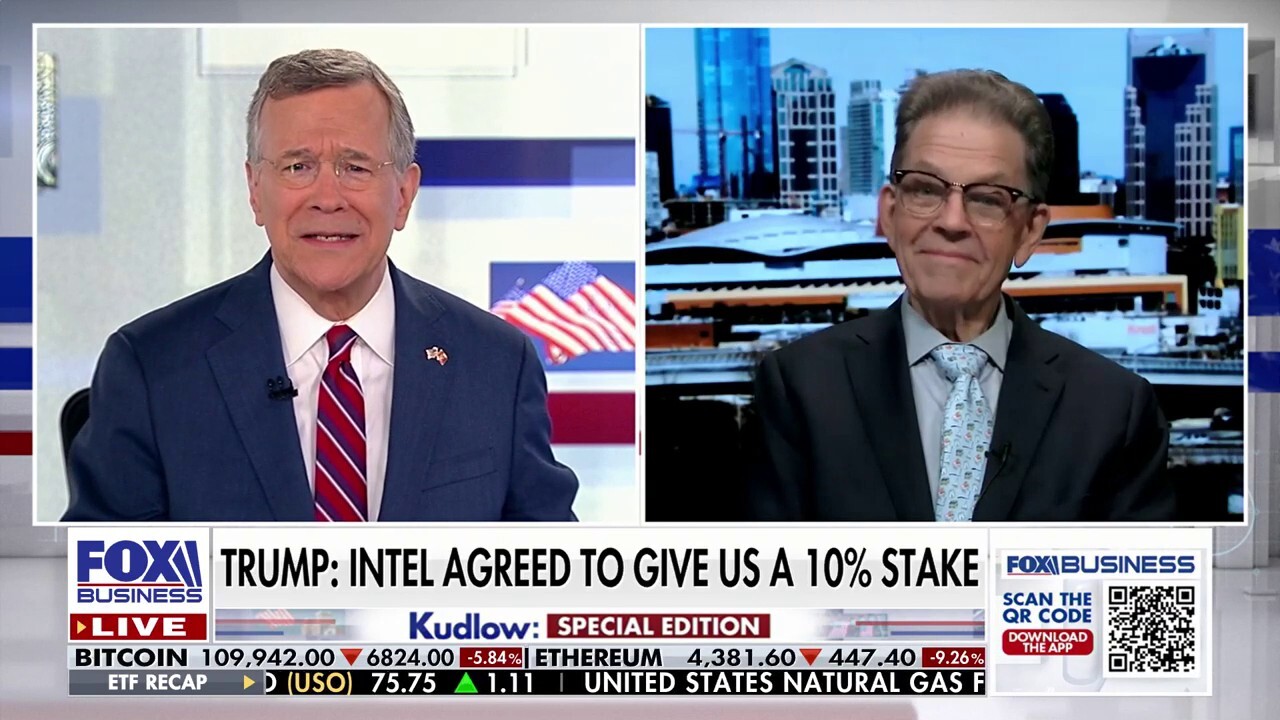 Former Reagan economist Art Laffer analyzes President Donald Trump’s decision to take a 10% stake in Intel on ‘Kudlow.’