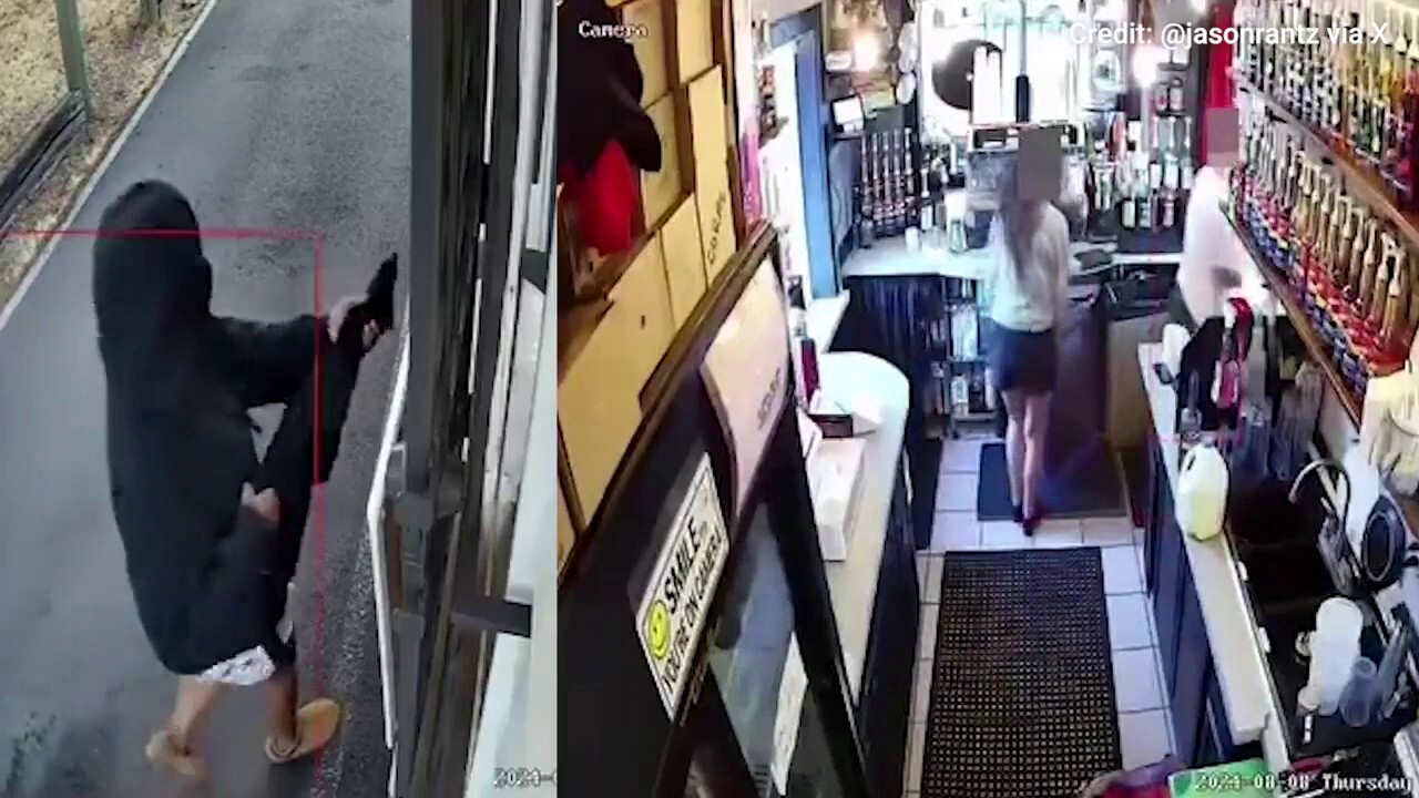 Washington business owner robbed in broad daylight